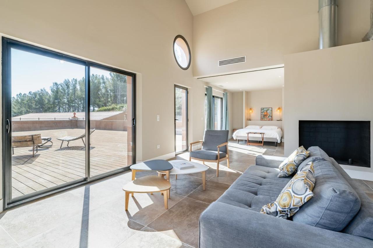 ラ・キャディエール・ダズールLoft D'Architecte Au Coeur D'Un Domaine Viticoleアパートメント エクステリア 写真